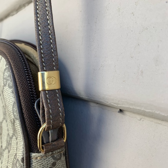 Very Popular Beautiful Old Gucci Shoulder Bag GG Pattern Brown - Picture 3 of 13